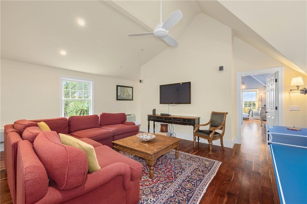 31 Calvert Place Property Photo 27
