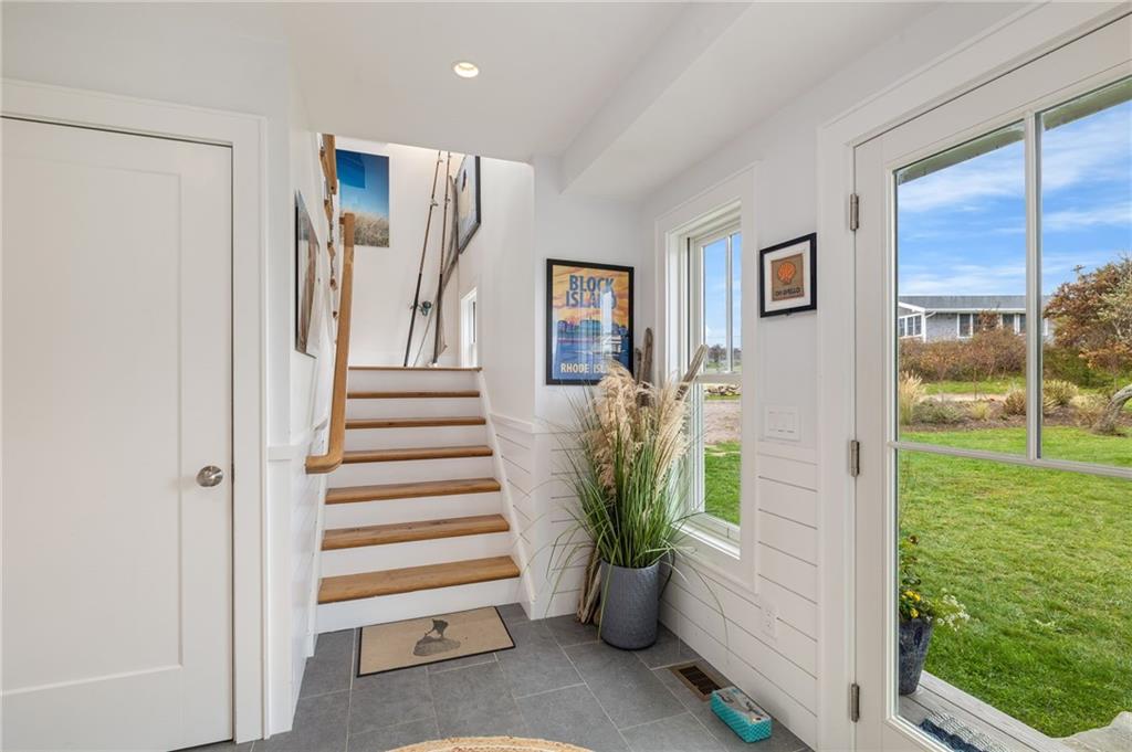 290 Off Spring Street Property Photo 17