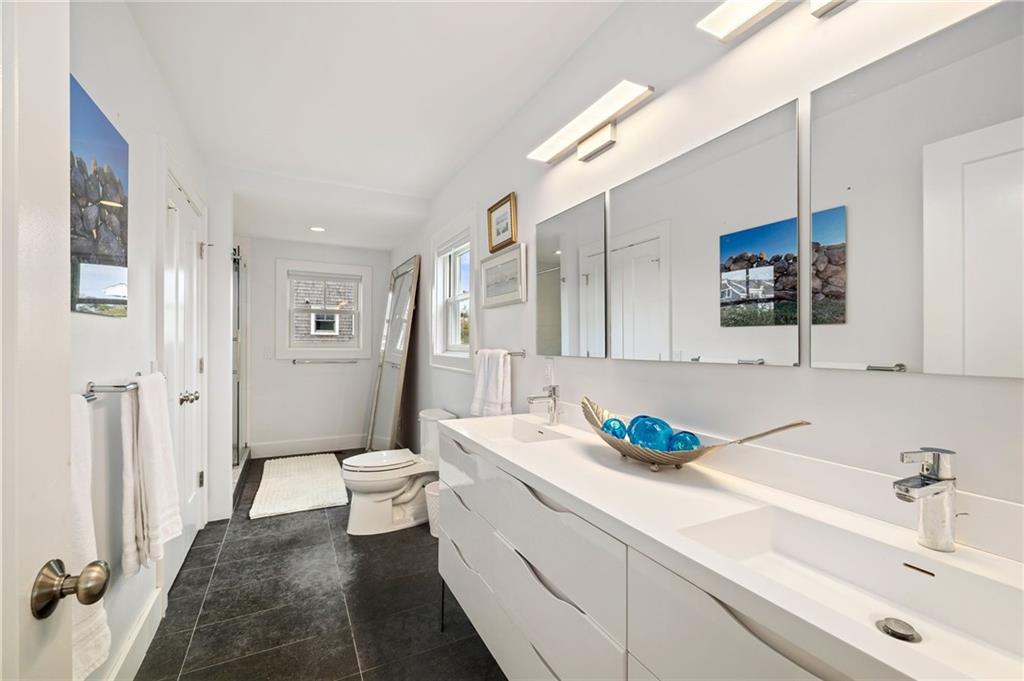 290 Off Spring Street Property Photo 22
