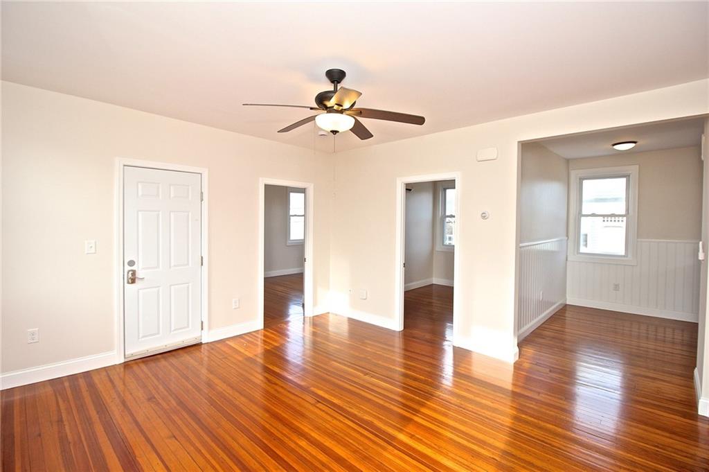 668 Thames Street Unit 2 Property Photo 14