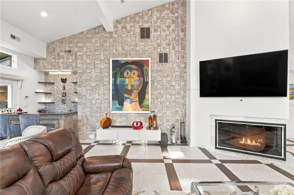 2 Elden Court Property Photo 16