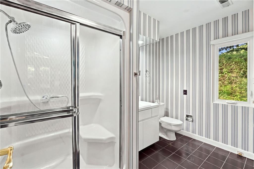 2 Elden Court Property Photo 38