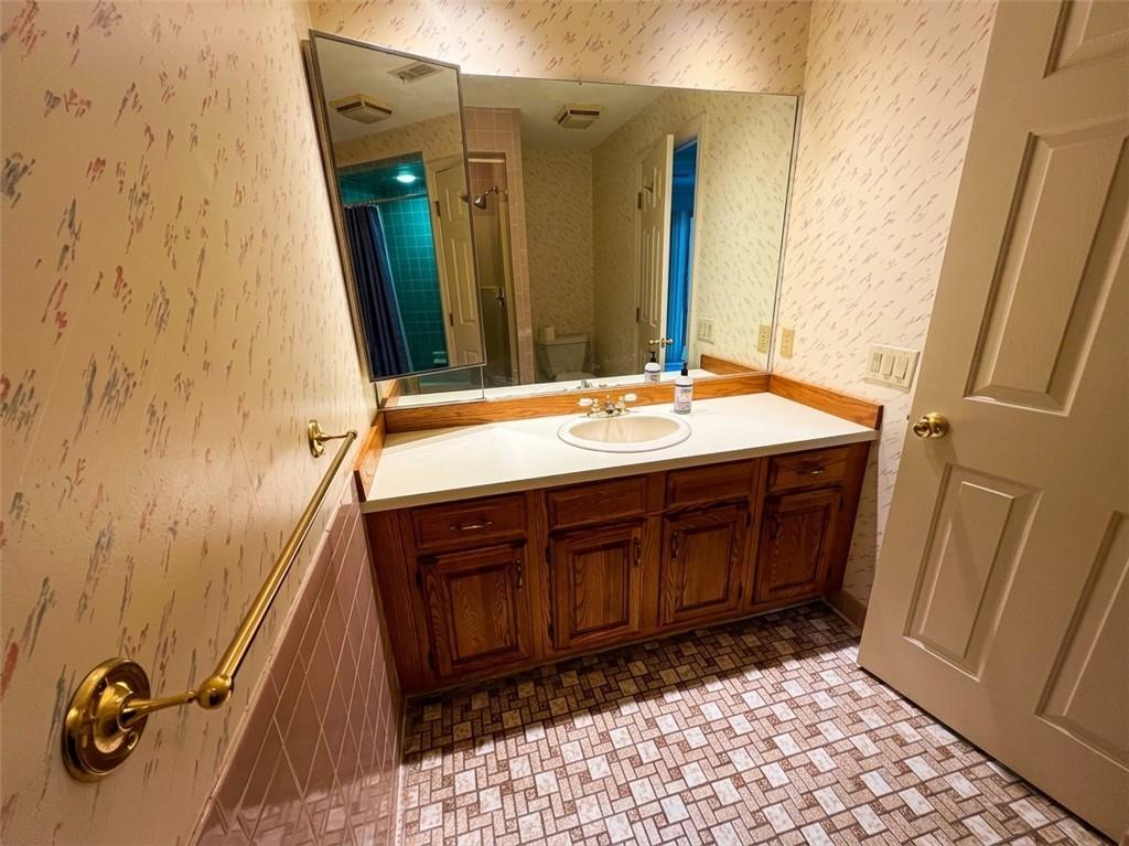 17 Caddy Rock Road Unit C Property Photo 12