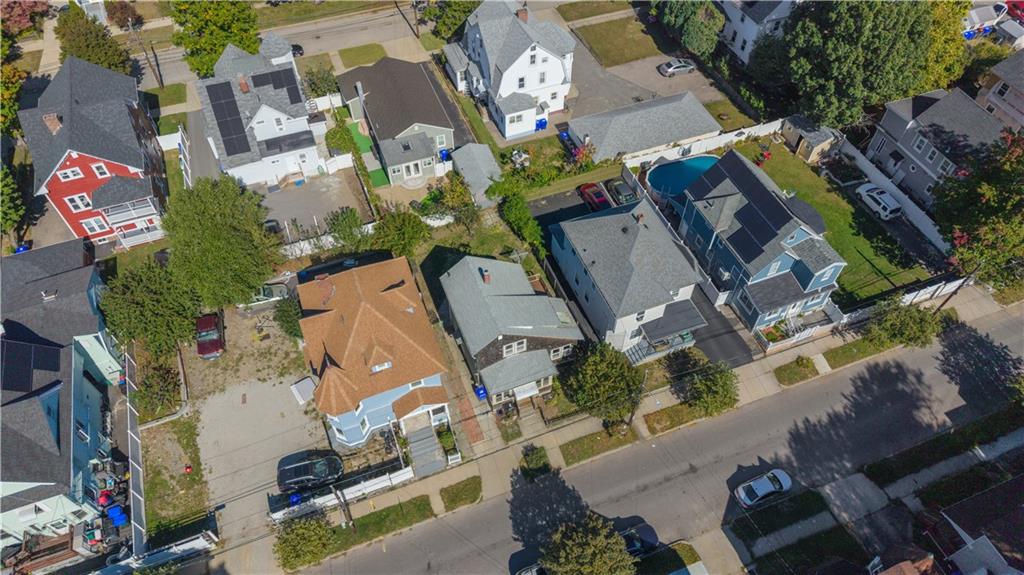 221 Massachusetts Avenue Property Photo 2