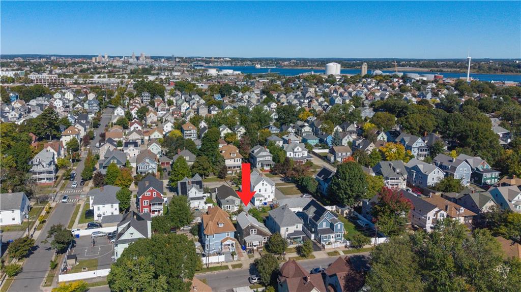 221 Massachusetts Avenue Property Photo 3