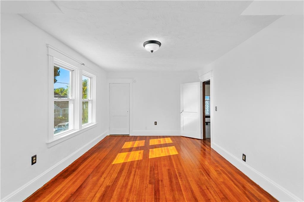 221 Massachusetts Avenue Property Photo 26