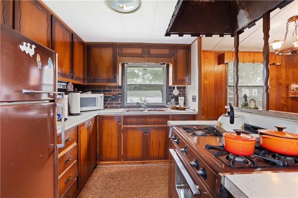 52 Ronnie Street Property Photo 10