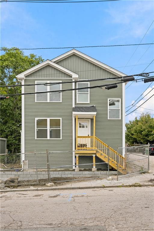 106 Julian Street Property Photo 1