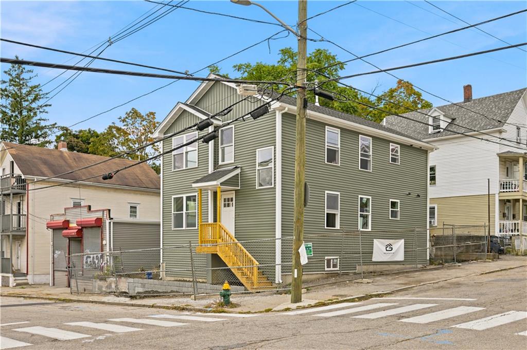 106 Julian Street Property Photo 3