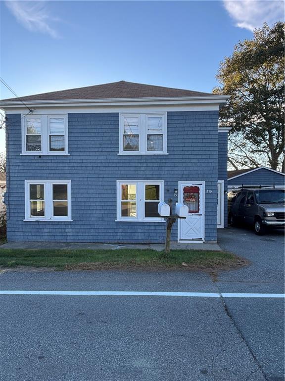 211 Wolcott Avenue UNIT 1 Property Photo 1