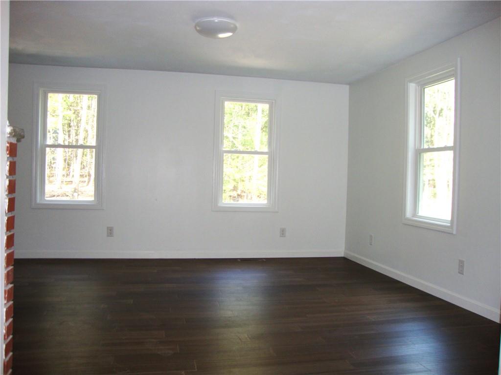 1094 Fish Hill Road Property Photo 7