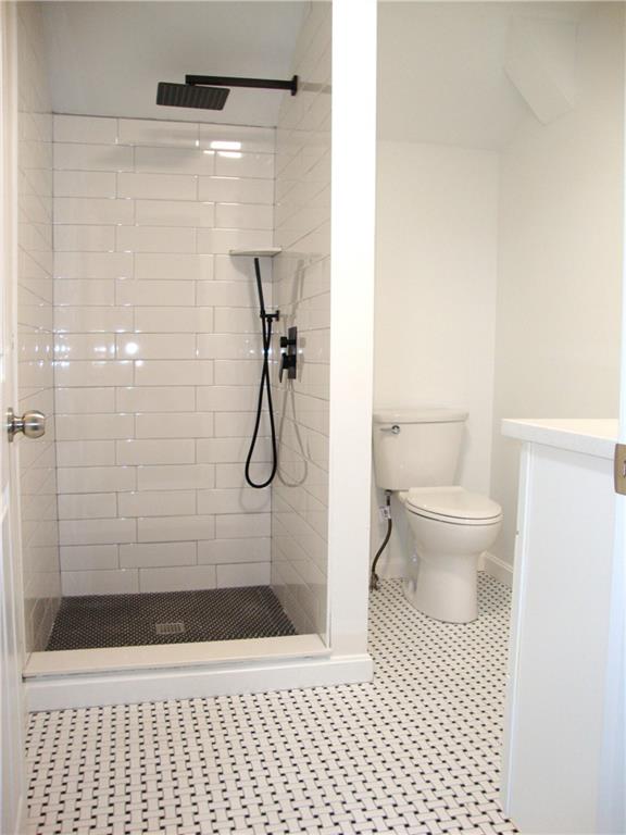 1094 Fish Hill Road Property Photo 32