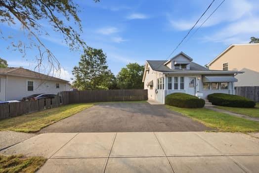 42 Riverview Avenue Property Photo 22