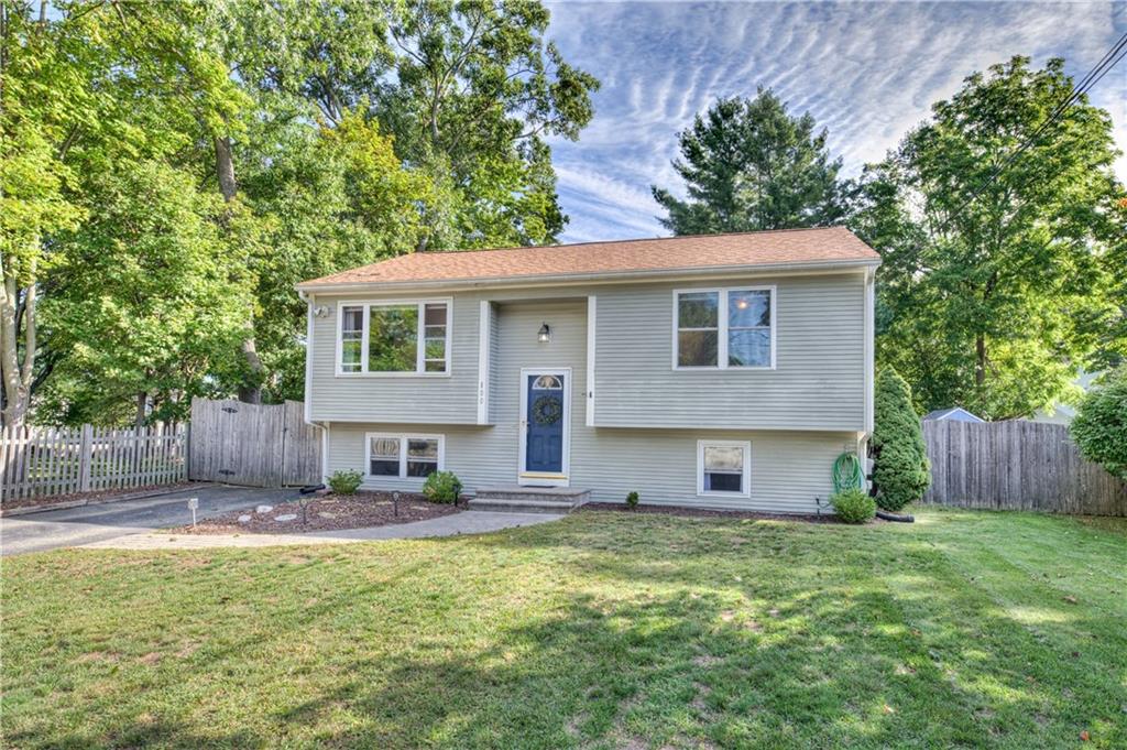 100 Holmes Road Property Photo 3