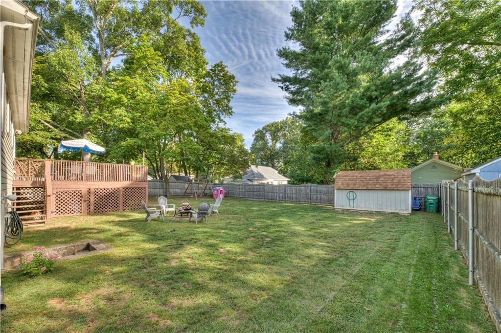 100 Holmes Road Property Photo 11