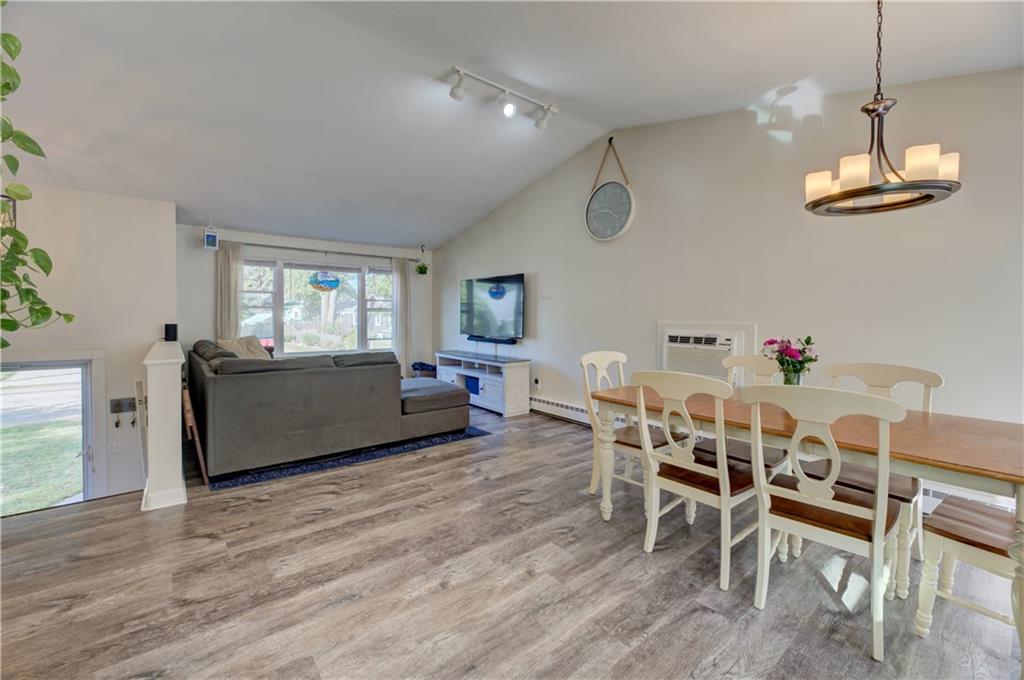 100 Holmes Road Property Photo 18