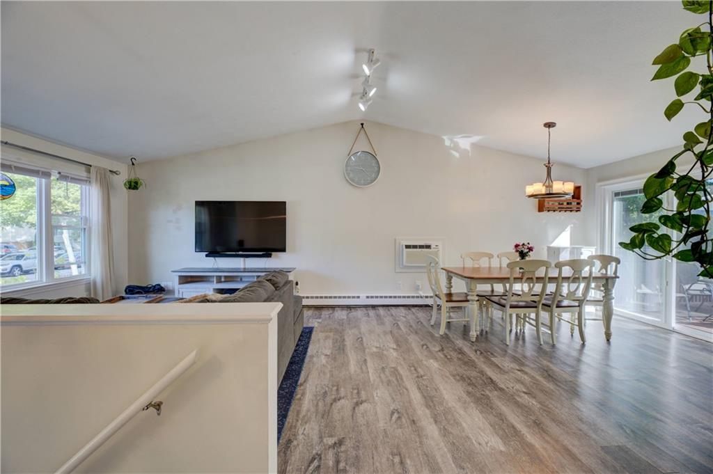 100 Holmes Road Property Photo 20