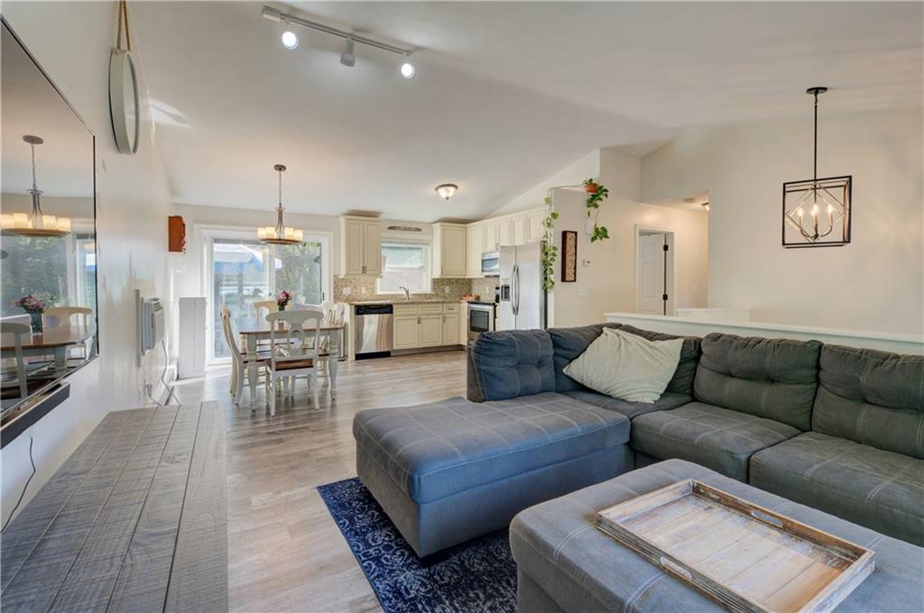 100 Holmes Road Property Photo 22
