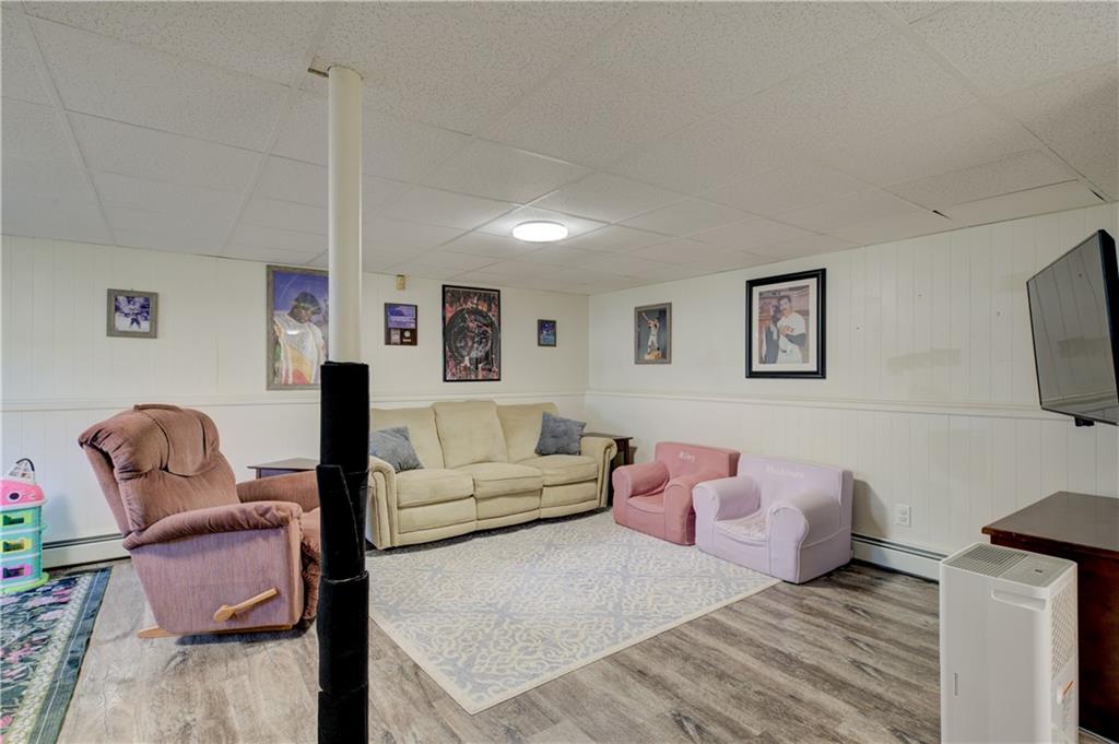 100 Holmes Road Property Photo 33