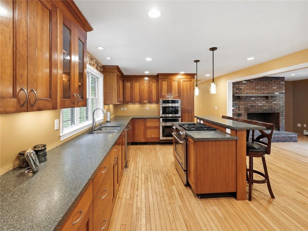 380 Snake Hill Road Property Photo 4