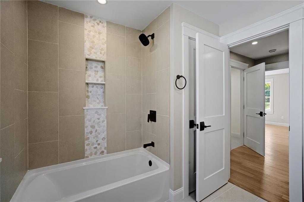 69 Locust Street Property Photo 31