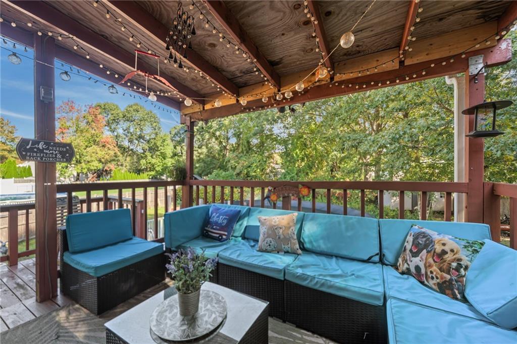 60 Page Street Property Photo 30