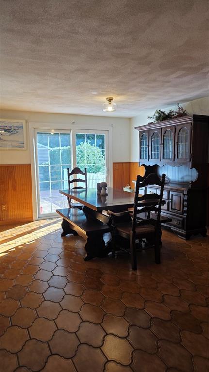 42 Pine Tree Lane Property Photo 12
