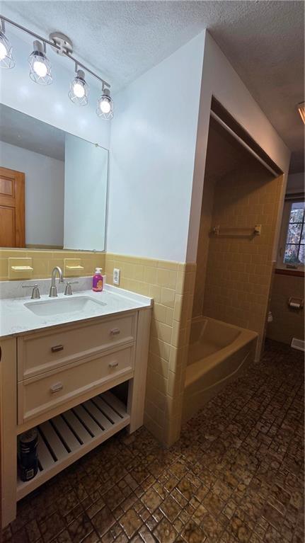 42 Pine Tree Lane Property Photo 23
