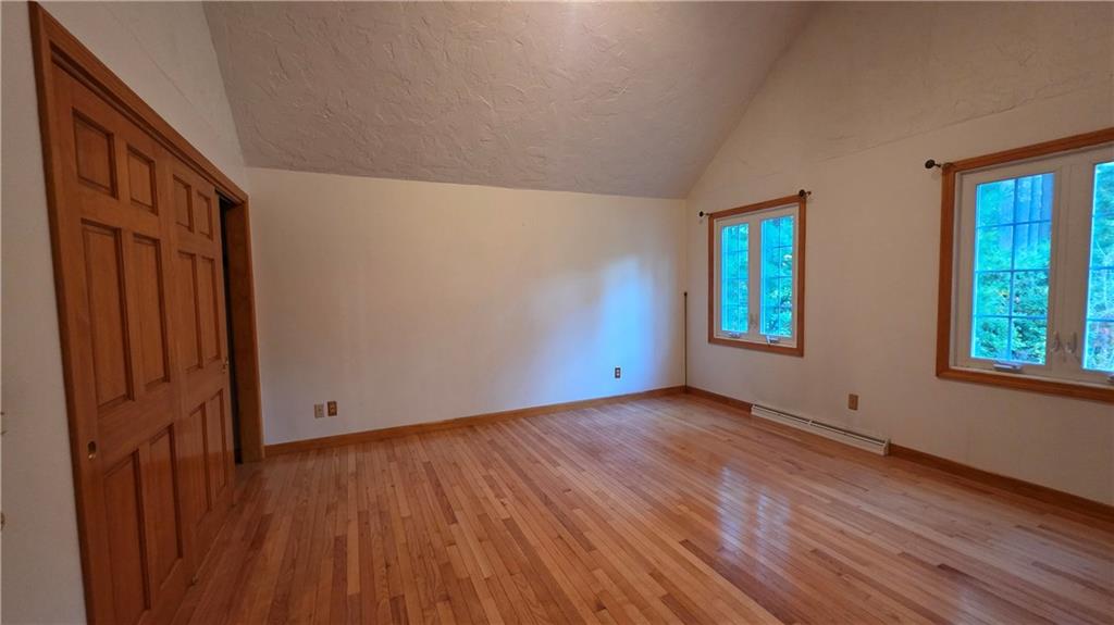 42 Pine Tree Lane Property Photo 24
