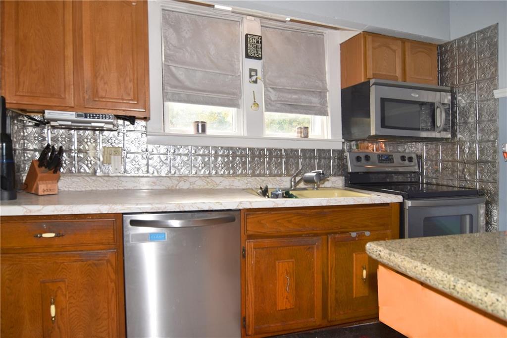 404 Woonasquatucket Avenue Property Photo 3