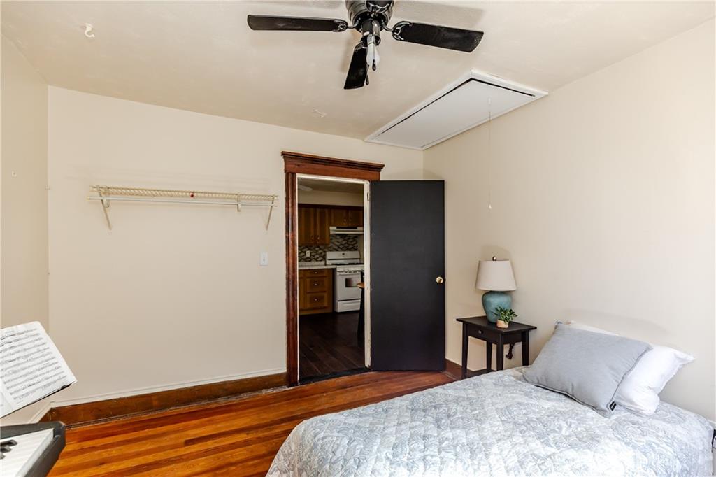 107 Crescent View Avenue Property Photo 16