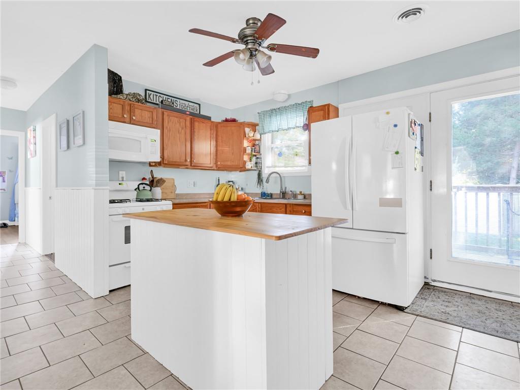 126 Vernon Street Property Photo 3
