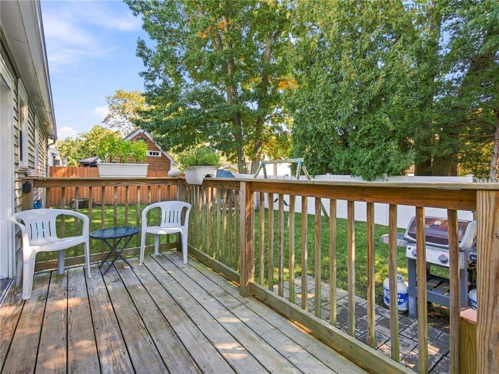 126 Vernon Street Property Photo 23