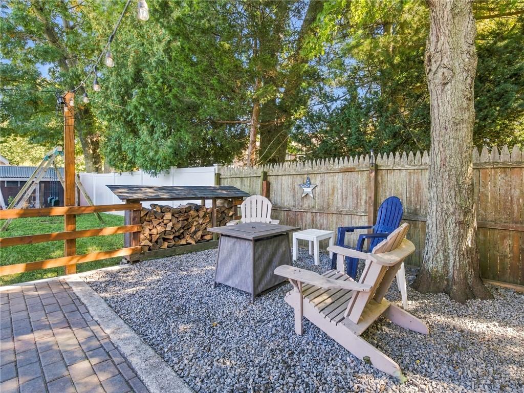 126 Vernon Street Property Photo 26