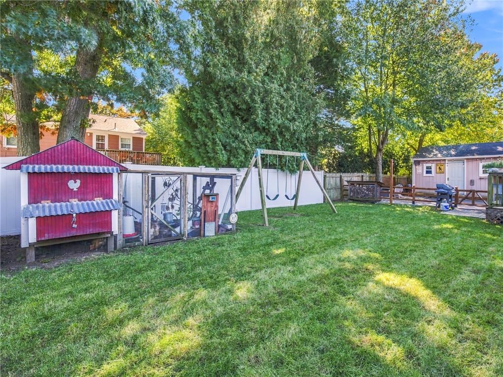 126 Vernon Street Property Photo 28