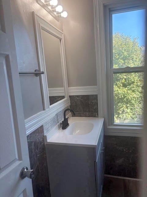 1915 Smith Street Property Photo 20