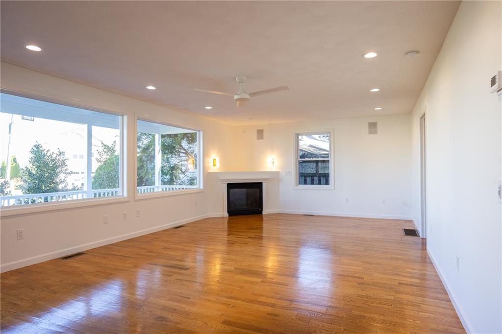 190 Charlotte Drive Property Photo 18