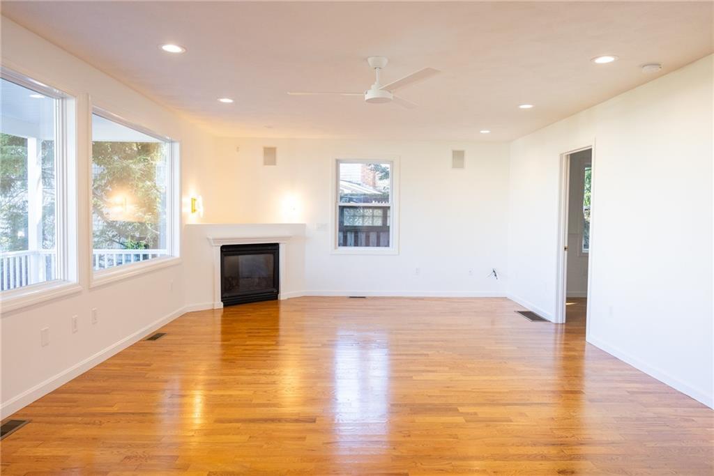 190 Charlotte Drive Property Photo 20