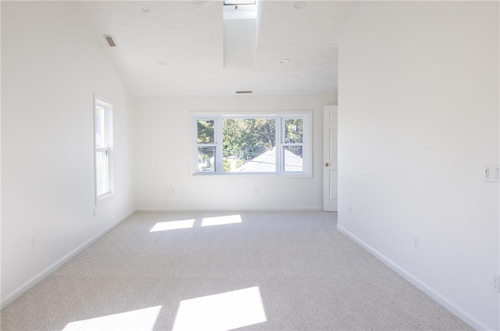 190 Charlotte Drive Property Photo 41
