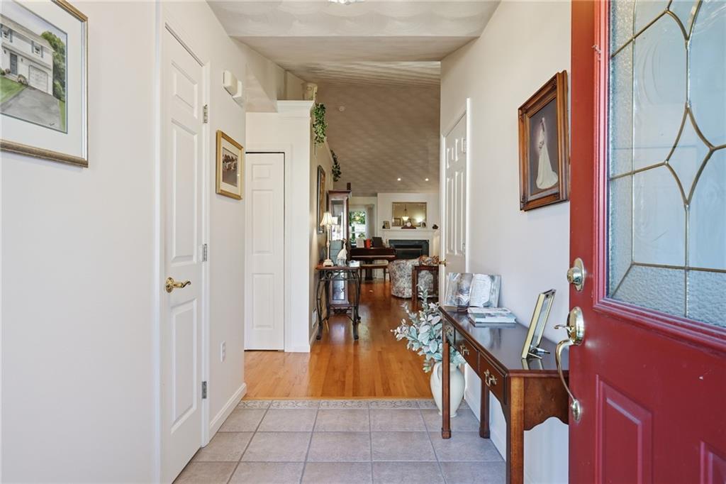 243 Spencer Woods Drive Unit 243 Property Photo 5