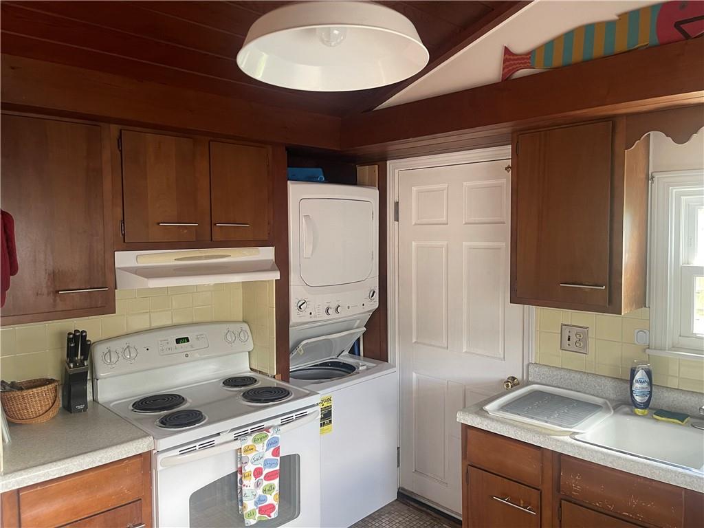 74 Orchard Avenue Property Photo 6