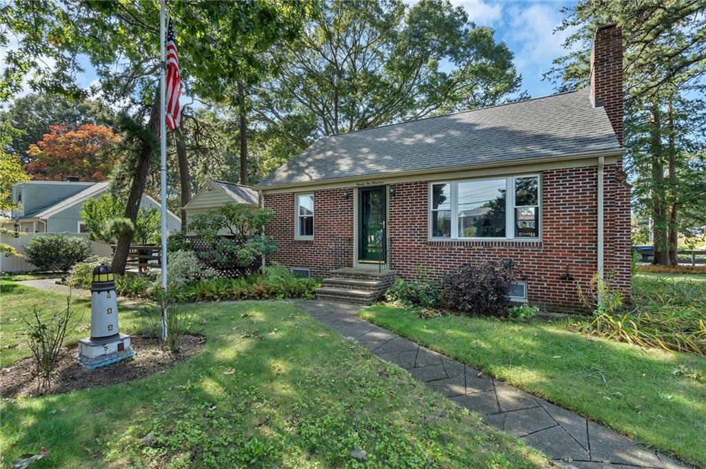2200 West Shore Road Property Photo 1