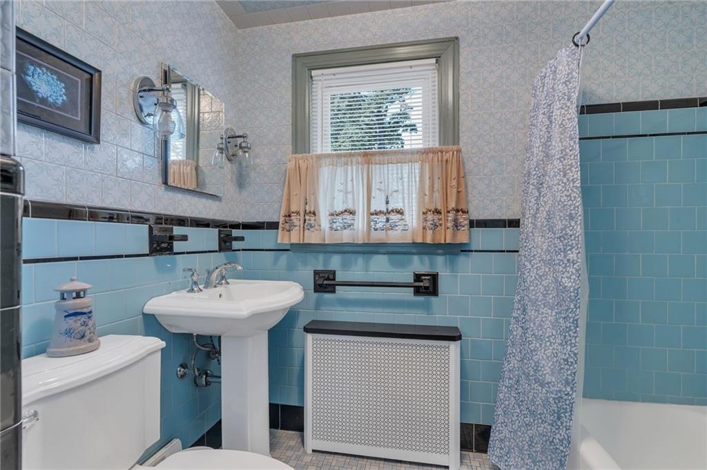 2200 West Shore Road Property Photo 17