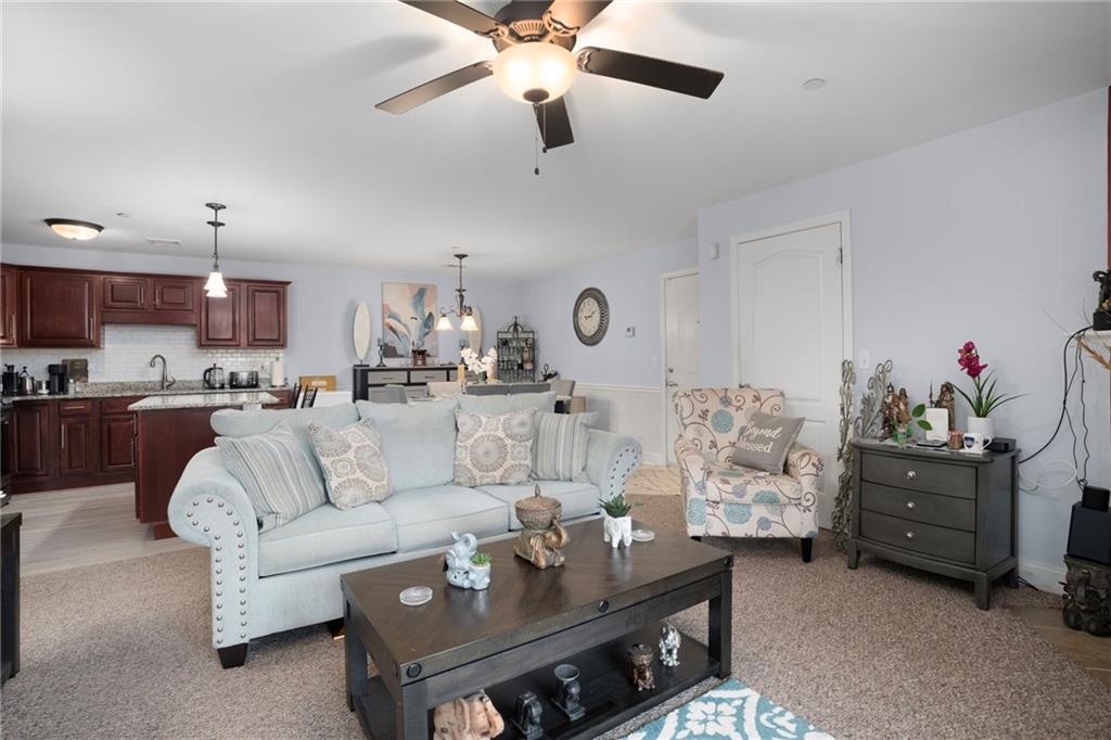 1 Gray Coach Lane Unit 101 Property Photo 1