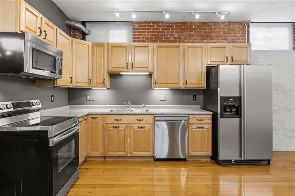 24 Front Street Unit 1 Property Photo 27