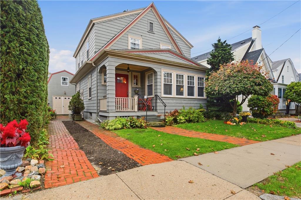 120 Bay View Avenue Property Photo 1