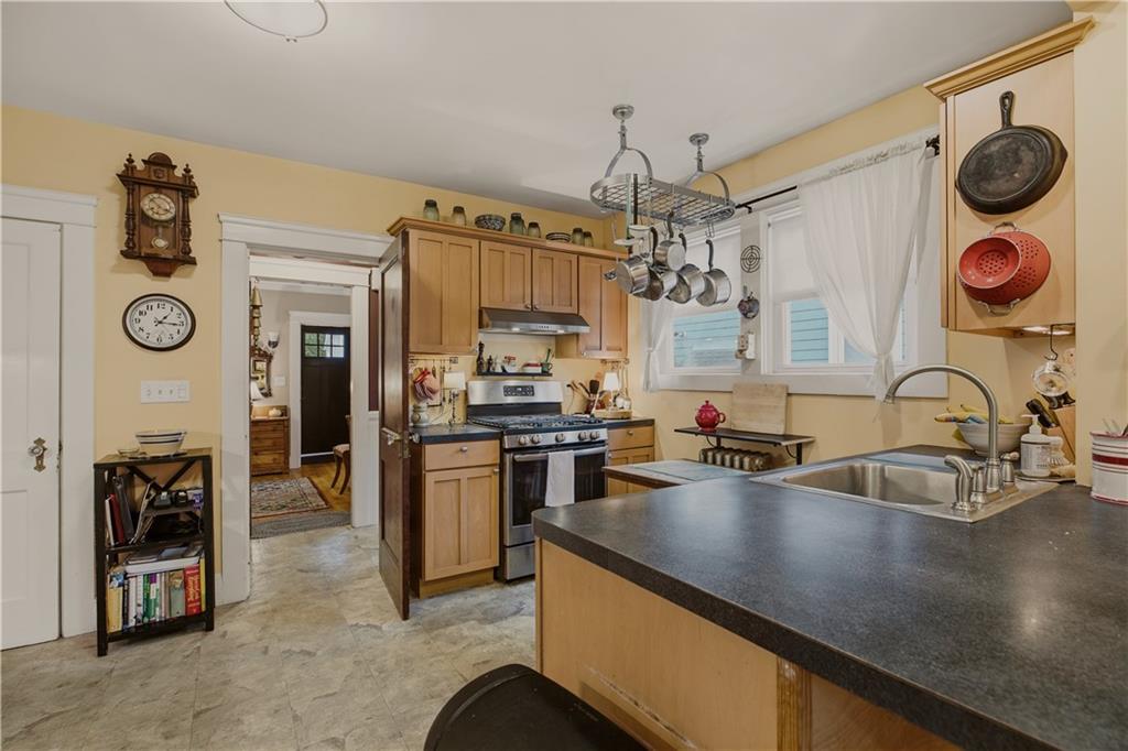 120 Bay View Avenue Property Photo 23