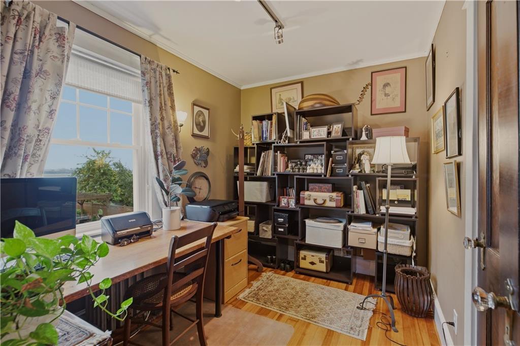 120 Bay View Avenue Property Photo 25