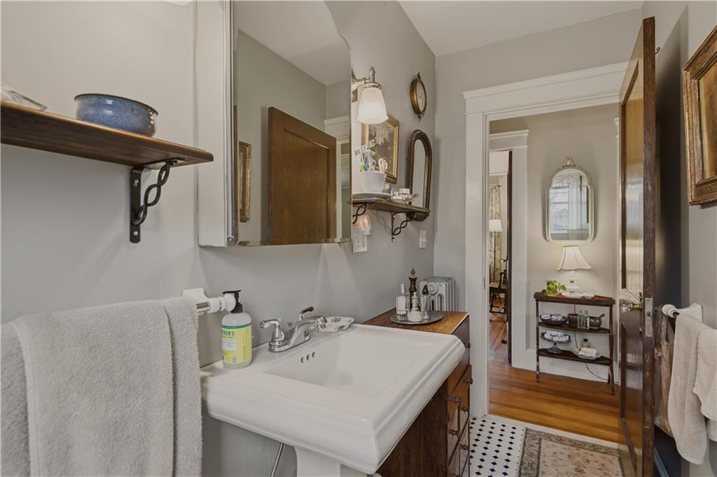 120 Bay View Avenue Property Photo 31
