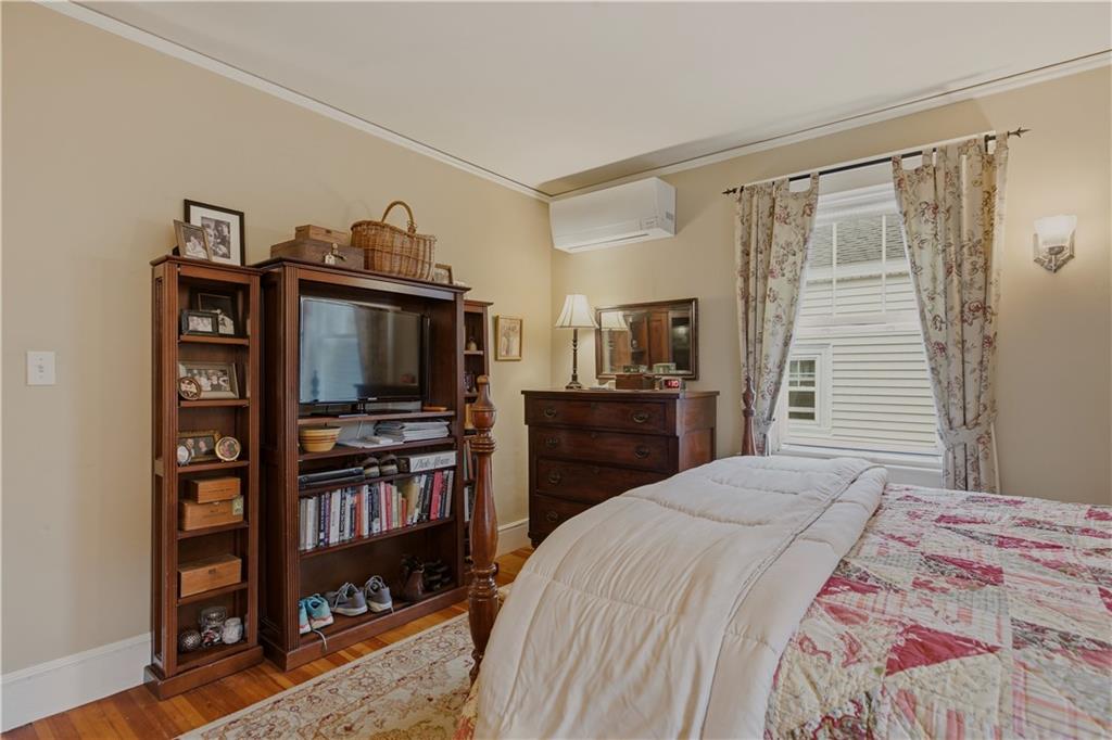 120 Bay View Avenue Property Photo 36